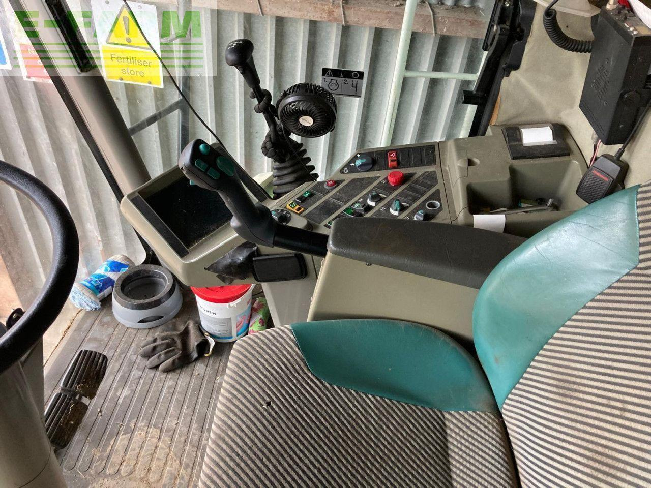 CLAAS LEXION 480 - Combine harvester: picture 3 CLAAS LEXION 480 - Combine harvester: picture 3