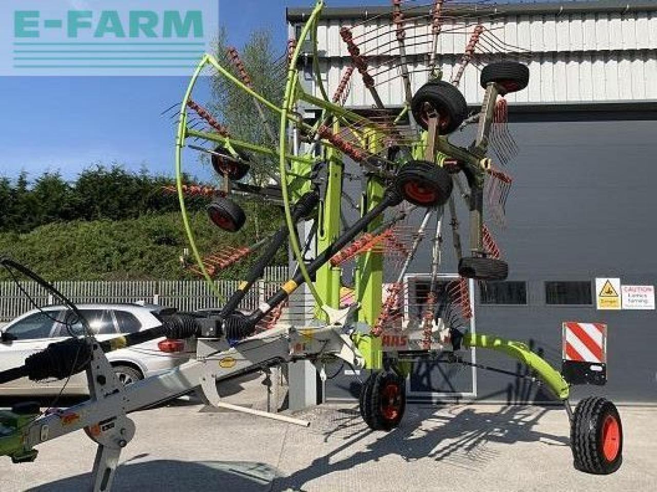 CLAAS LINER 2700 - Tedder/ Rake: picture 3 CLAAS LINER 2700 - Tedder/ Rake: picture 3