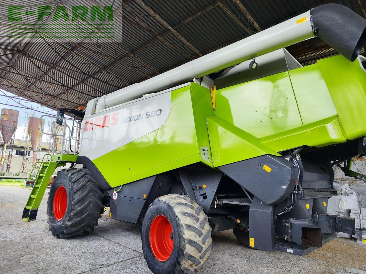 CLAAS Lexion 580 - Combine harvester: picture 2 CLAAS Lexion 580 - Combine harvester: picture 2
