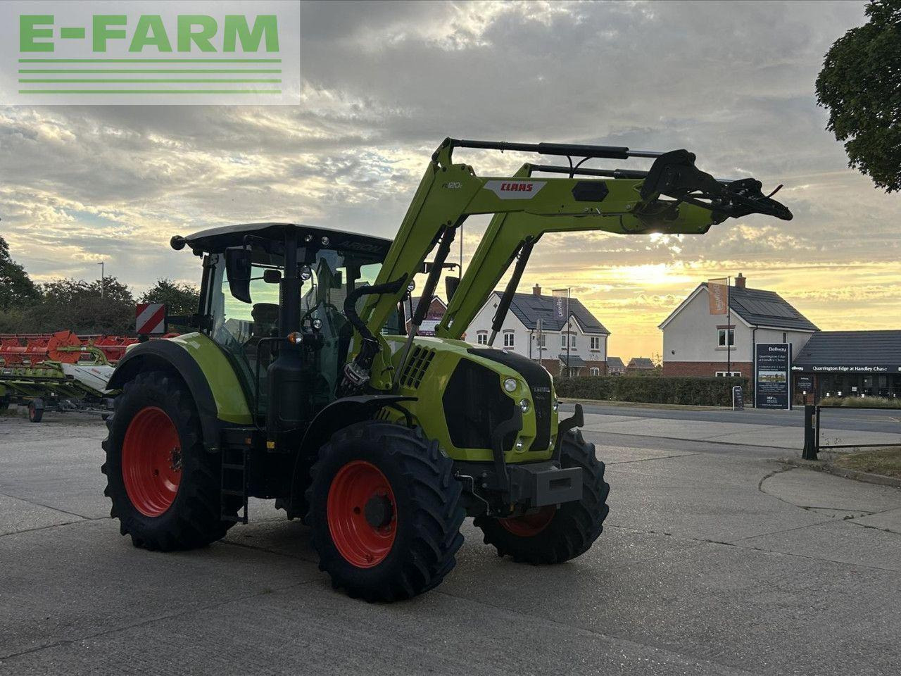 CLAAS USED 2022 ARION 610 - Farm tractor: picture 4 CLAAS USED 2022 ARION 610 - Farm tractor: picture 4
