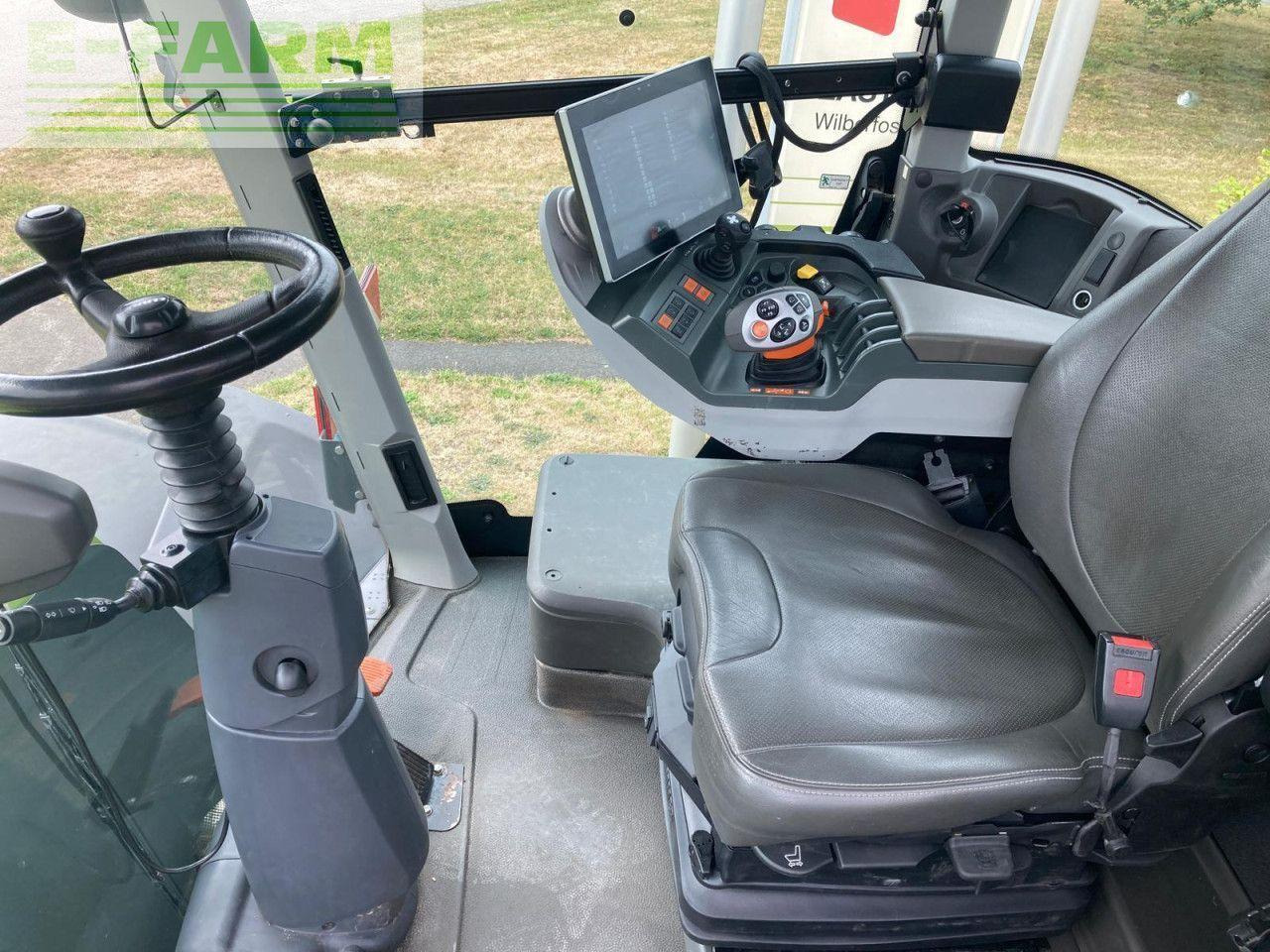 CLAAS XERION 4200 TRAC VC - STAGE V TRAC VC - Farm tractor: picture 5 CLAAS XERION 4200 TRAC VC - STAGE V TRAC VC - Farm tractor: picture 5
