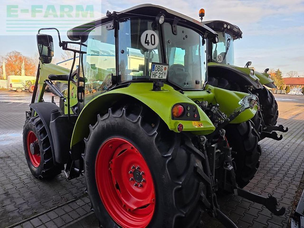 CLAAS arion 420 - Farm tractor: picture 5 CLAAS arion 420 - Farm tractor: picture 5