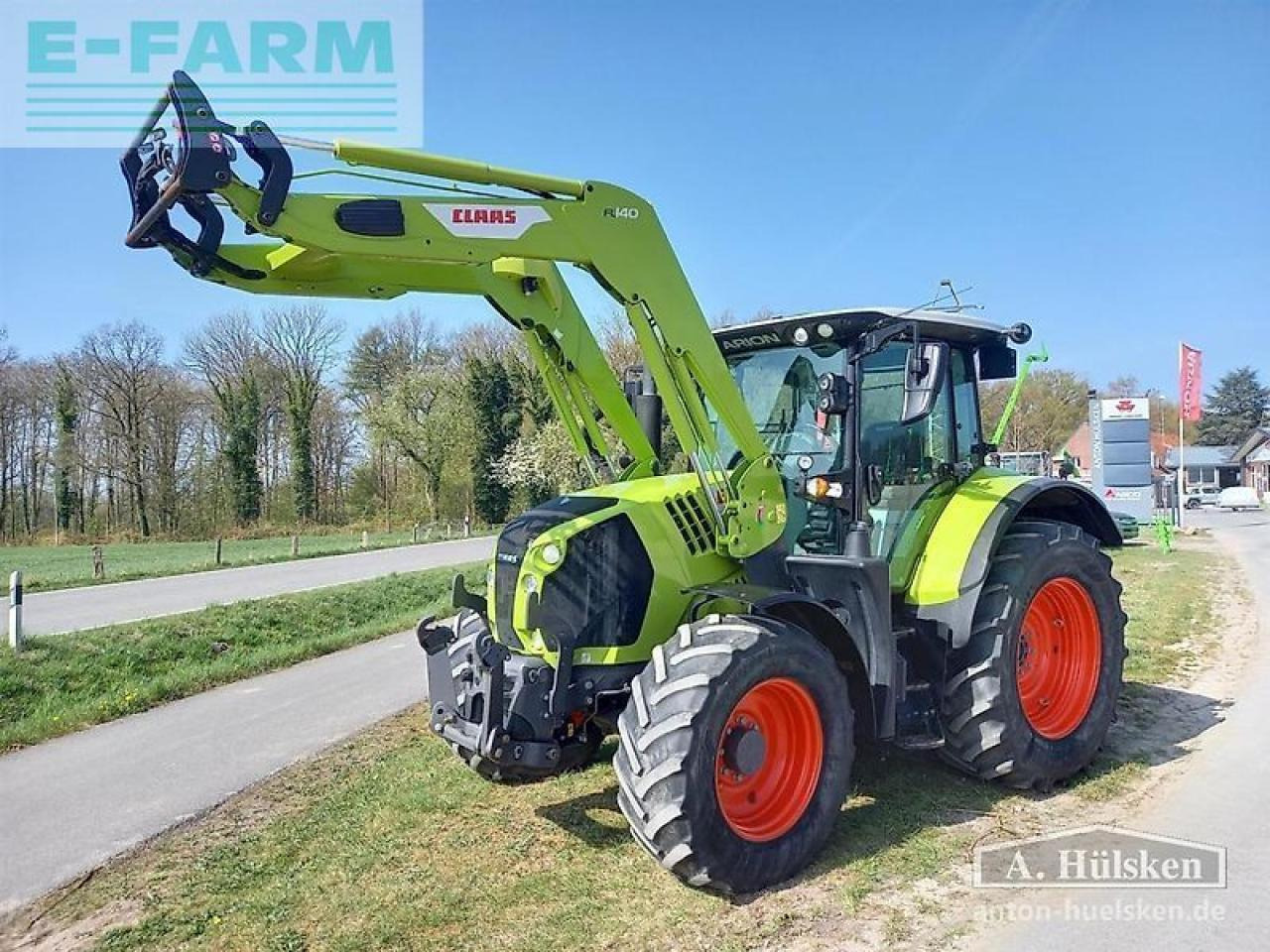 CLAAS arion 510 cis mit frontlader fl 140 - Farm tractor: picture 1 CLAAS arion 510 cis mit frontlader fl 140 - Farm tractor: picture 1