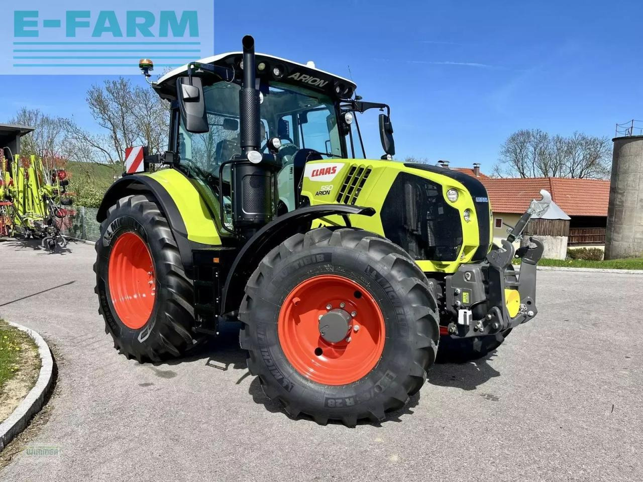 CLAAS arion 550 cmatic cebis CMATIC CEBIS - Farm tractor: picture 1 CLAAS arion 550 cmatic cebis CMATIC CEBIS - Farm tractor: picture 1