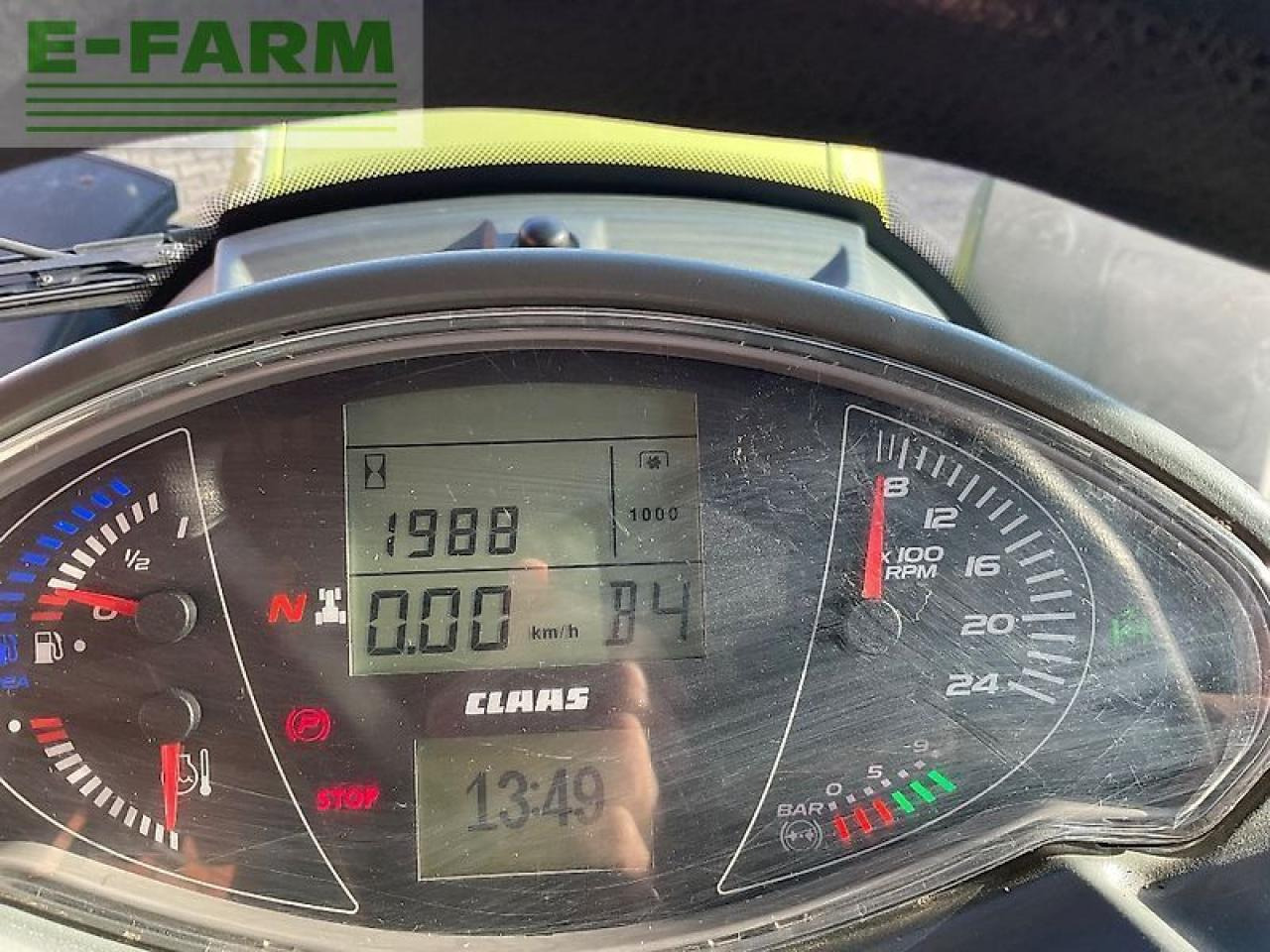 Farm tractor CLAAS arion 610: picture 17