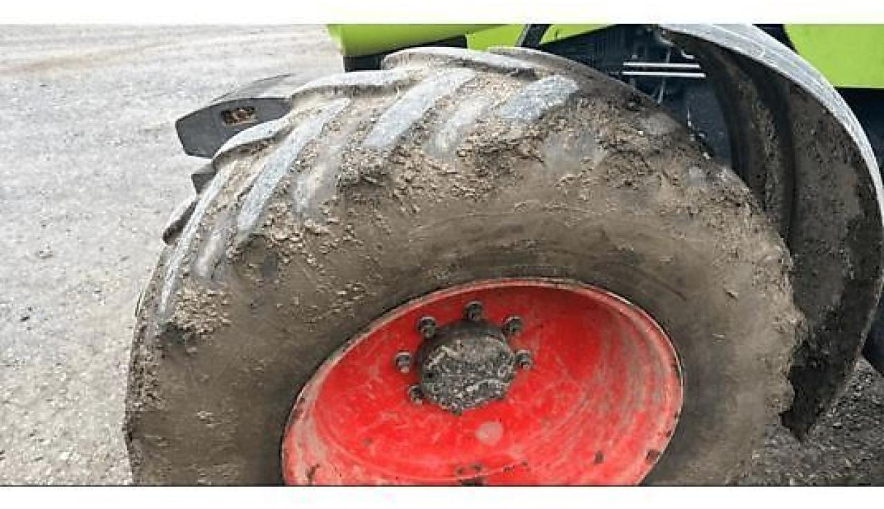 CLAAS arion 610 - Farm tractor: picture 3 CLAAS arion 610 - Farm tractor: picture 3