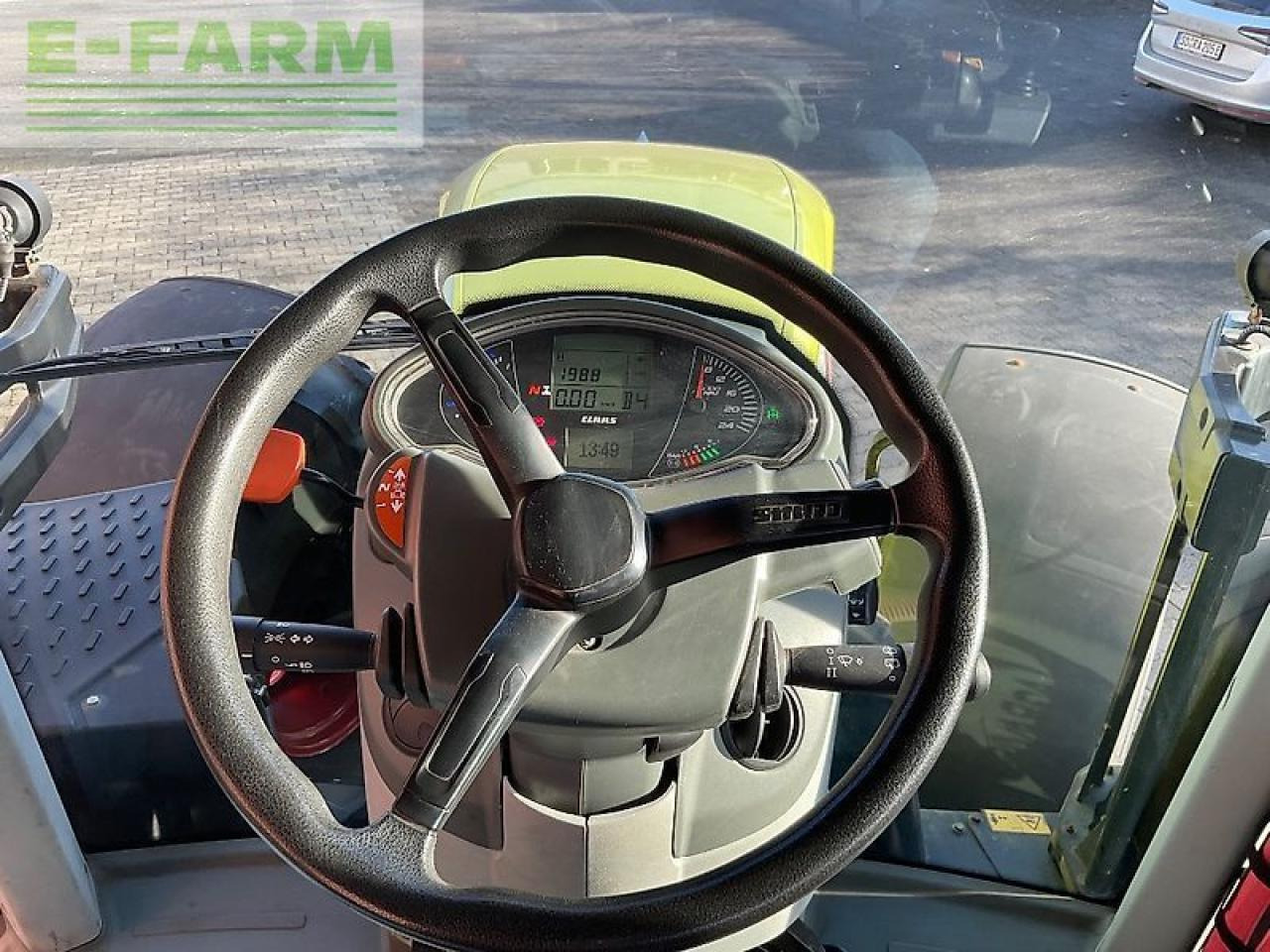 Farm tractor CLAAS arion 610: picture 16