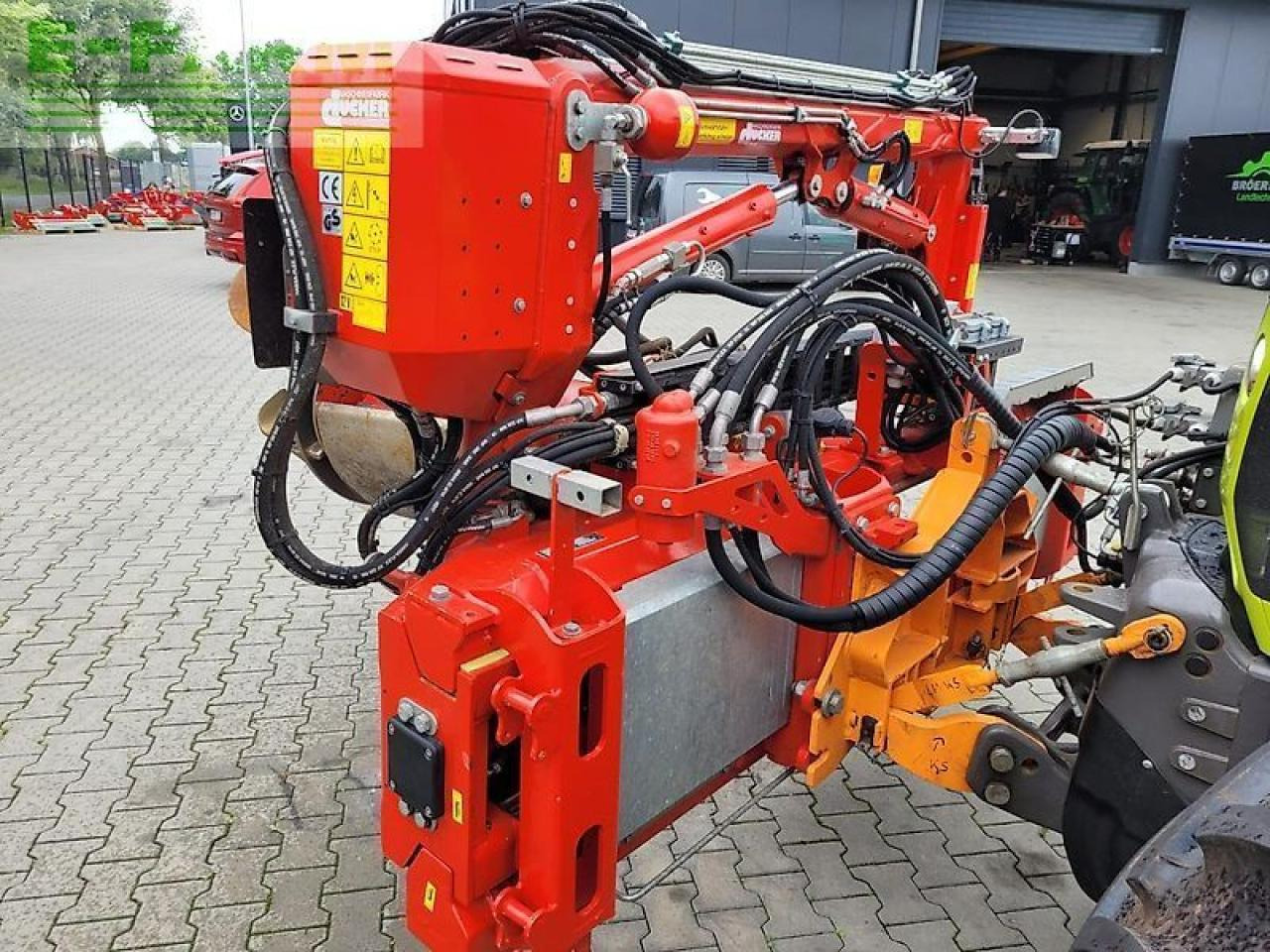 CLAAS arion 620 mit dücker dua 800 ausleger und 2 werkzeugen - Farm tractor: picture 3 CLAAS arion 620 mit dücker dua 800 ausleger und 2 werkzeugen - Farm tractor: picture 3