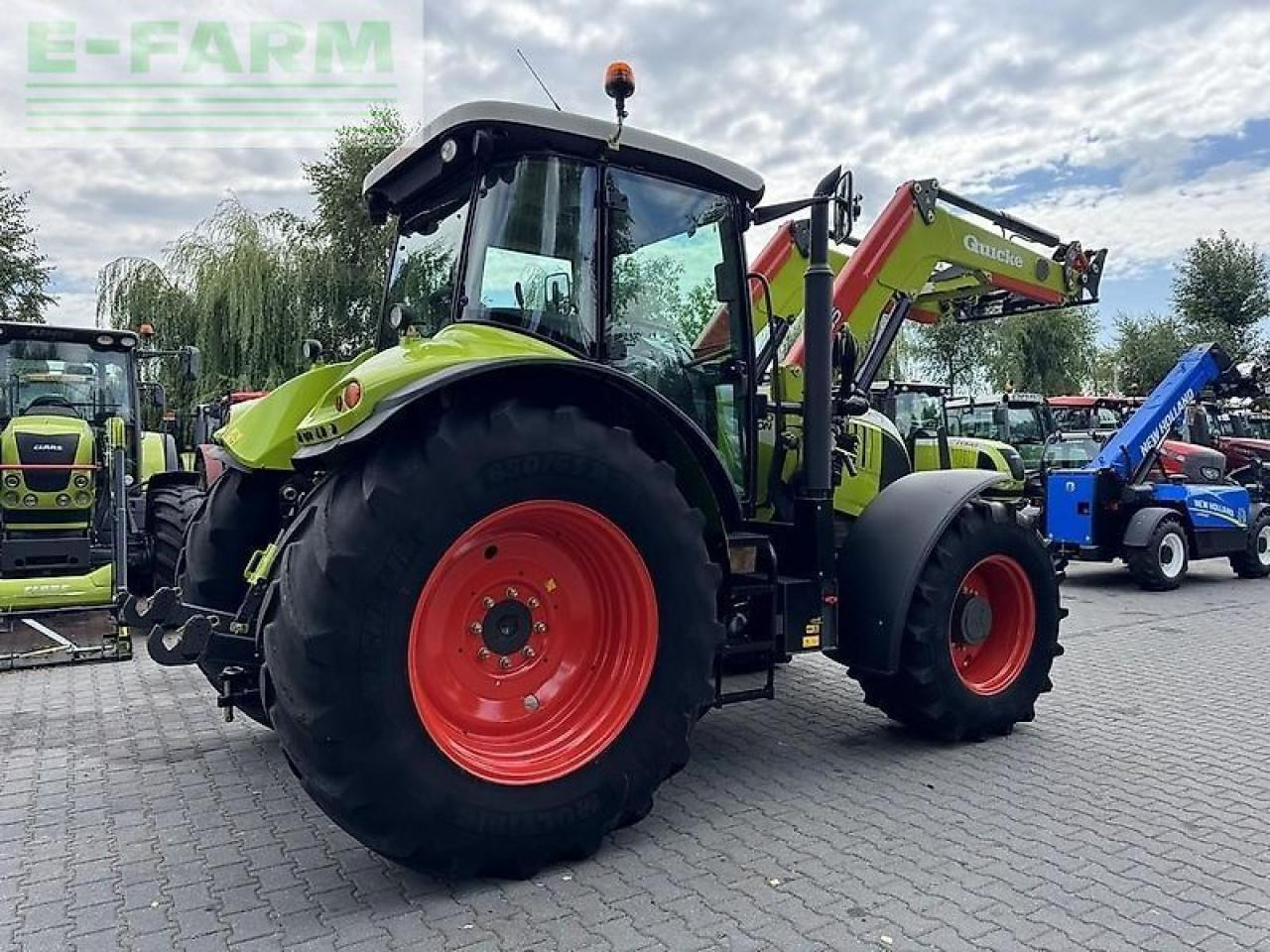 CLAAS arion 640 cis + quicke q65 CIS - Farm tractor: picture 5 CLAAS arion 640 cis + quicke q65 CIS - Farm tractor: picture 5