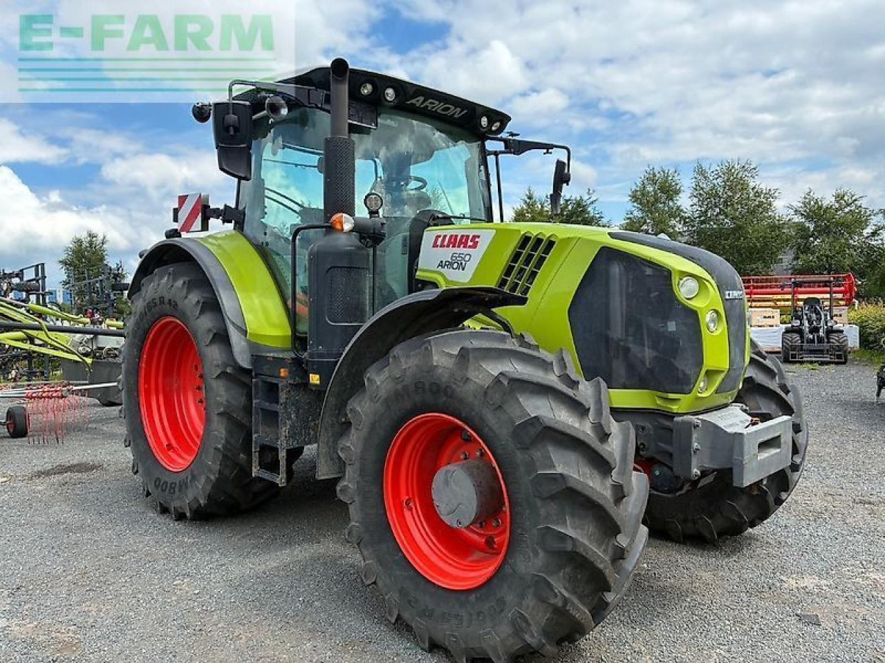 CLAAS arion 650 - Farm tractor: picture 3 CLAAS arion 650 - Farm tractor: picture 3
