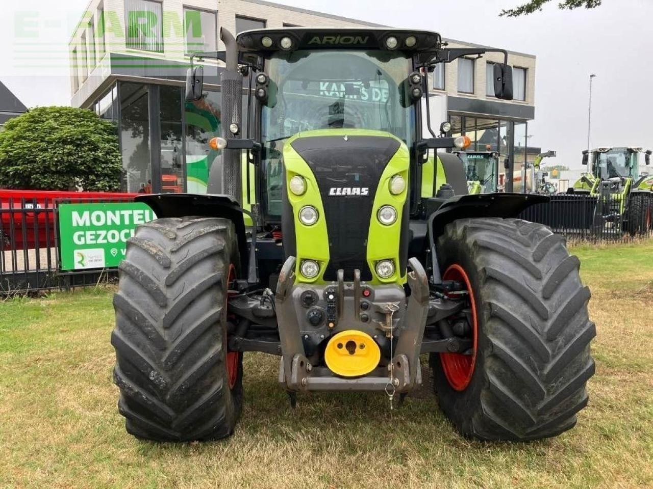 CLAAS arion 650 cis CIS - Farm tractor: picture 3 CLAAS arion 650 cis CIS - Farm tractor: picture 3