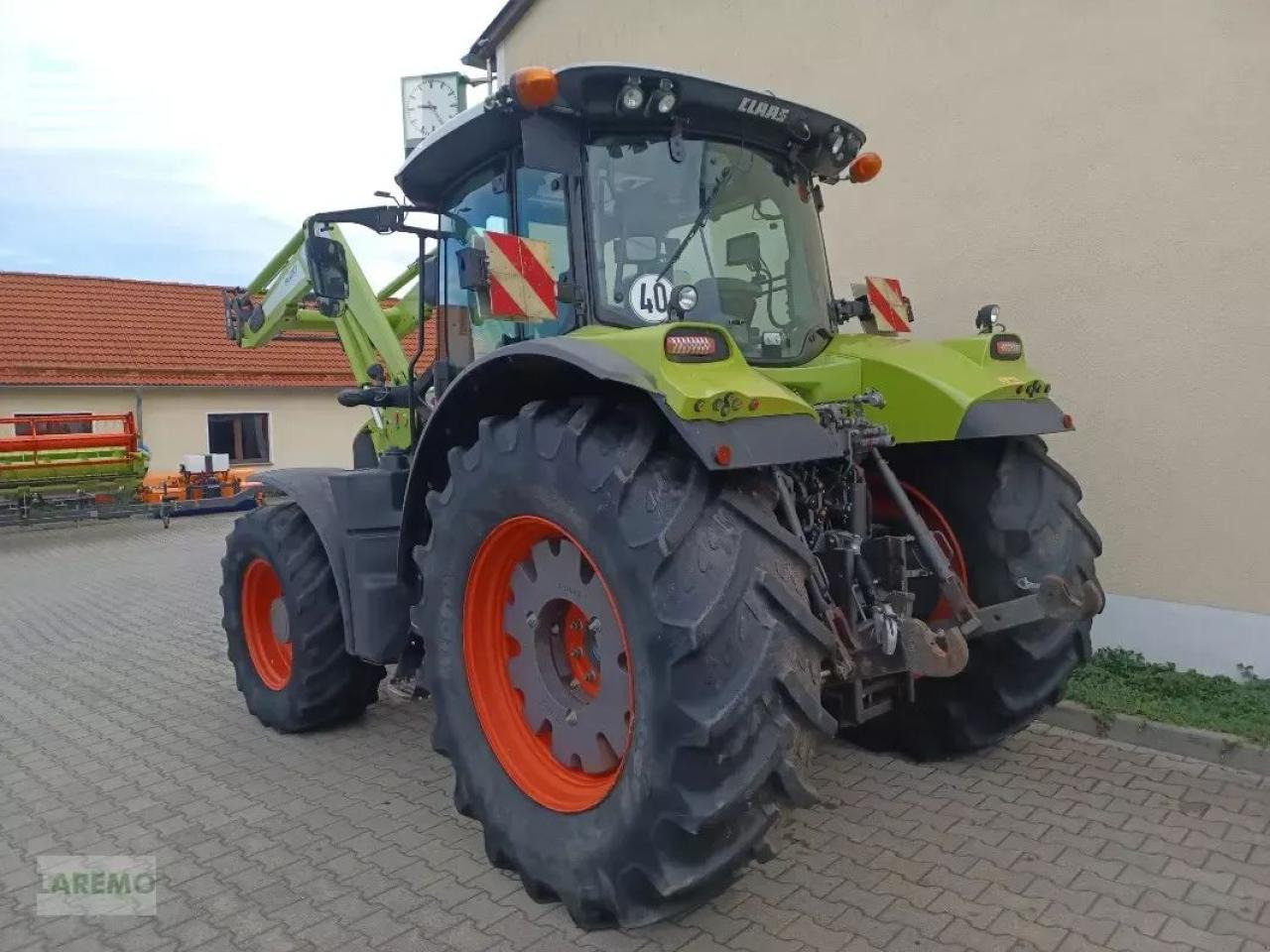 CLAAS arion 650 hexashift cebis + fl 120 HEXASHIFT CEBIS - Farm tractor: picture 4 CLAAS arion 650 hexashift cebis + fl 120 HEXASHIFT CEBIS - Farm tractor: picture 4