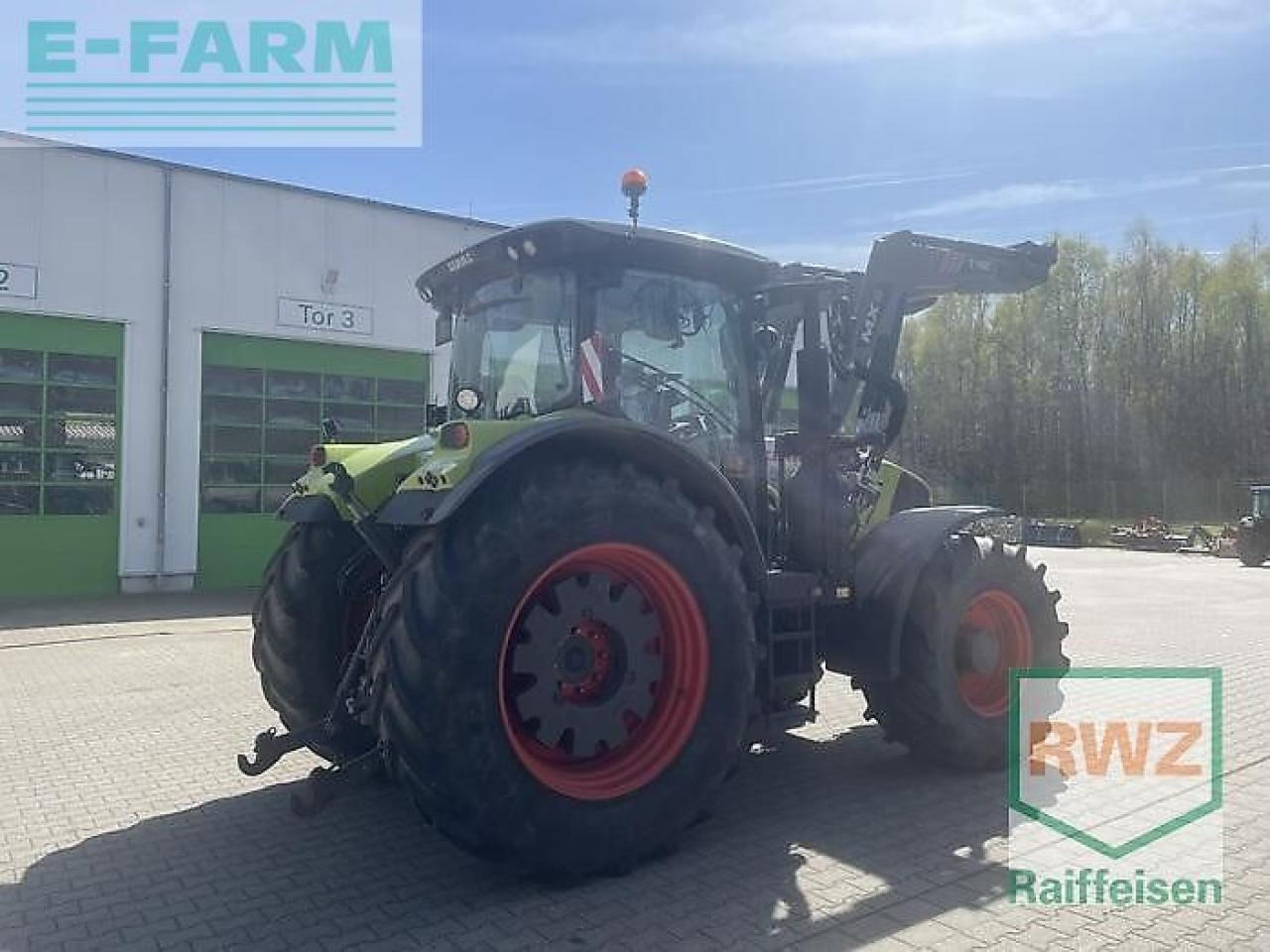 CLAAS arion 660 - Farm tractor: picture 5 CLAAS arion 660 - Farm tractor: picture 5