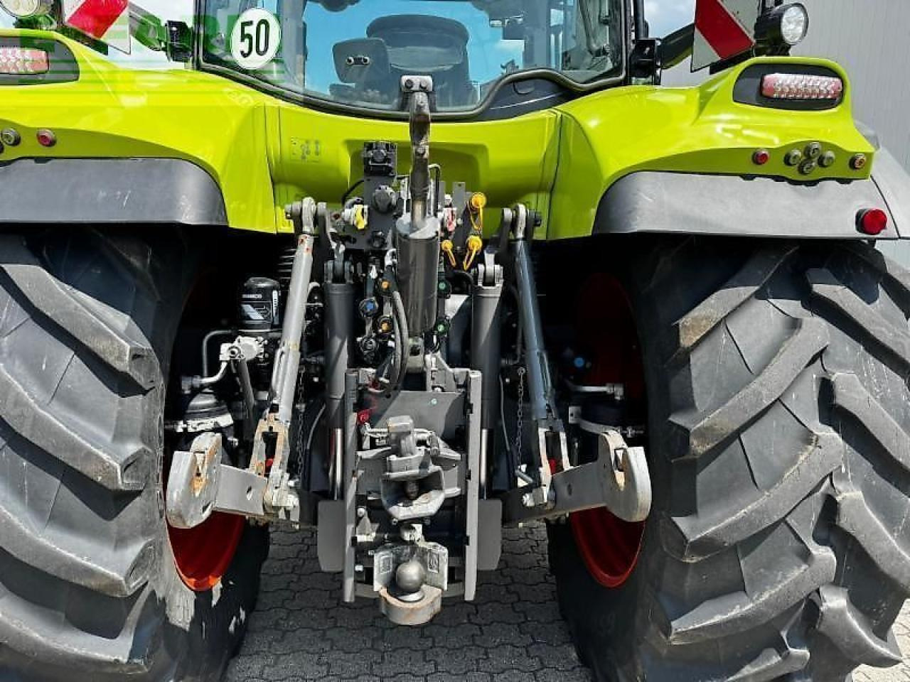 CLAAS arion 660 cmatic - Farm tractor: picture 5 CLAAS arion 660 cmatic - Farm tractor: picture 5