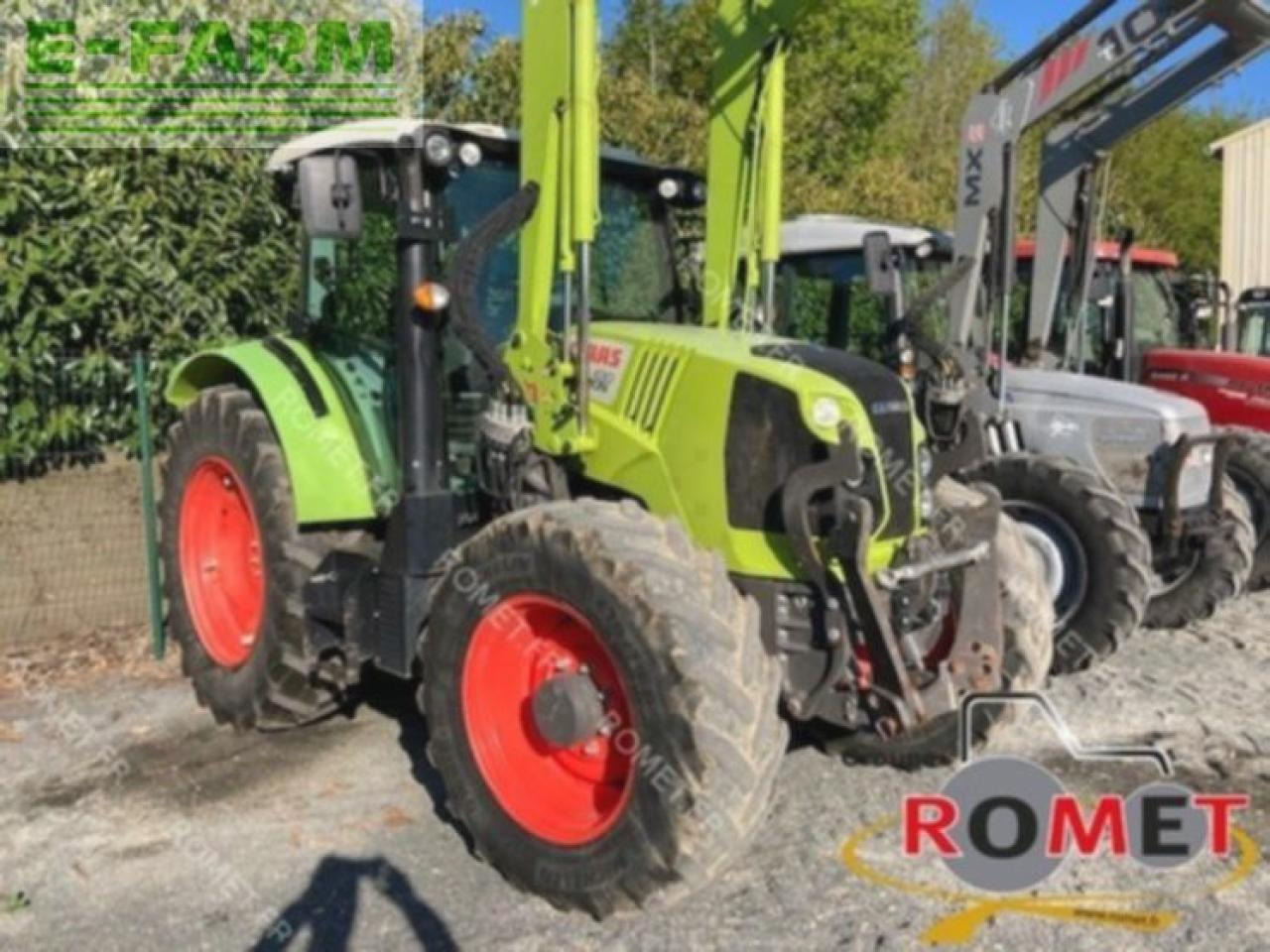 CLAAS arion430 - Farm tractor: picture 2 CLAAS arion430 - Farm tractor: picture 2