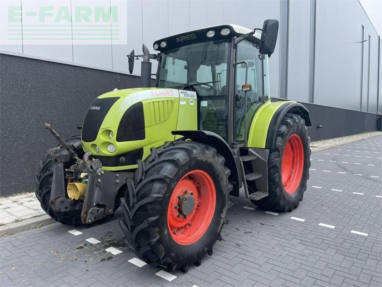 CLAAS atz 567 - Farm tractor: picture 1 CLAAS atz 567 - Farm tractor: picture 1