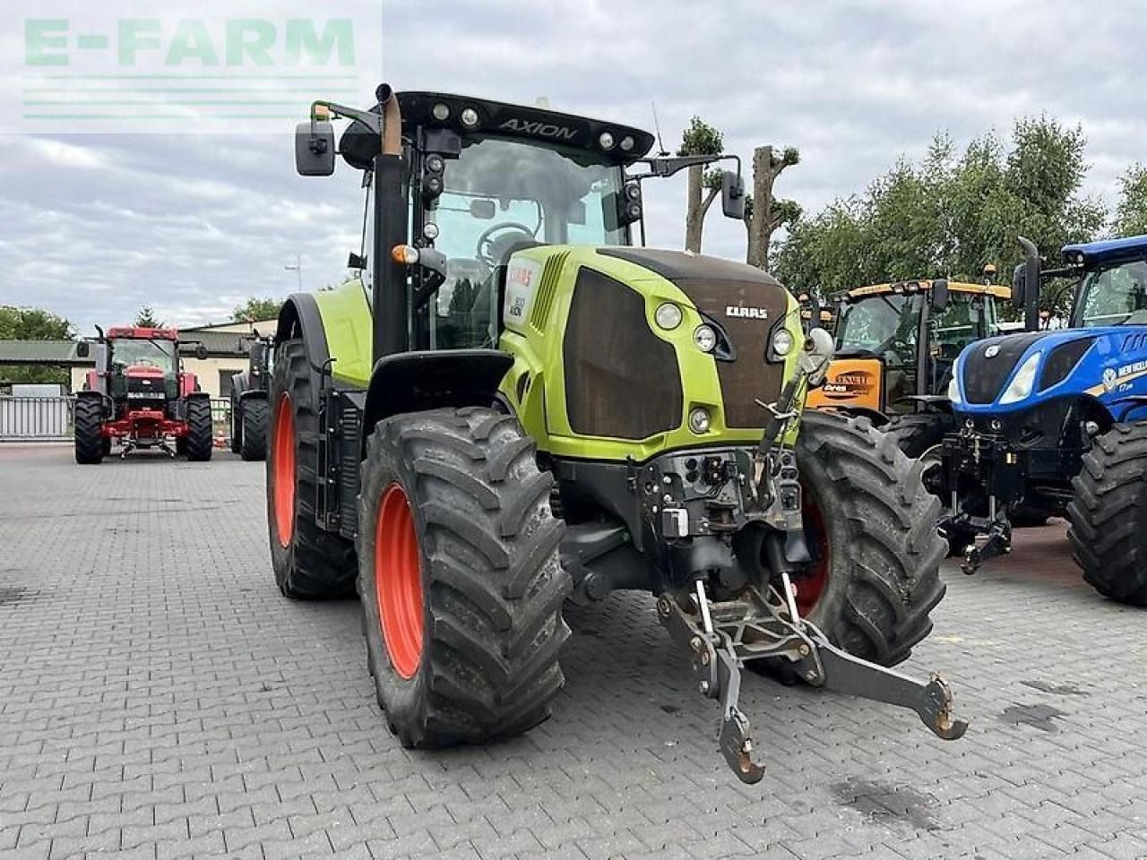 CLAAS axion 800 cis - Farm tractor: picture 3 CLAAS axion 800 cis - Farm tractor: picture 3