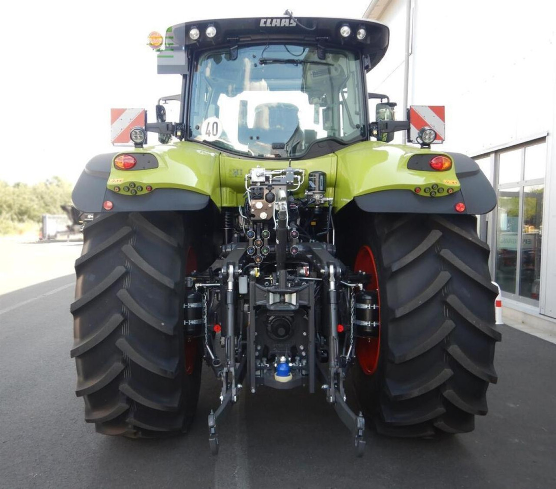 CLAAS axion 800 cis+ hexashift HEXASHIFT CIS+ - Farm tractor: picture 3 CLAAS axion 800 cis+ hexashift HEXASHIFT CIS+ - Farm tractor: picture 3