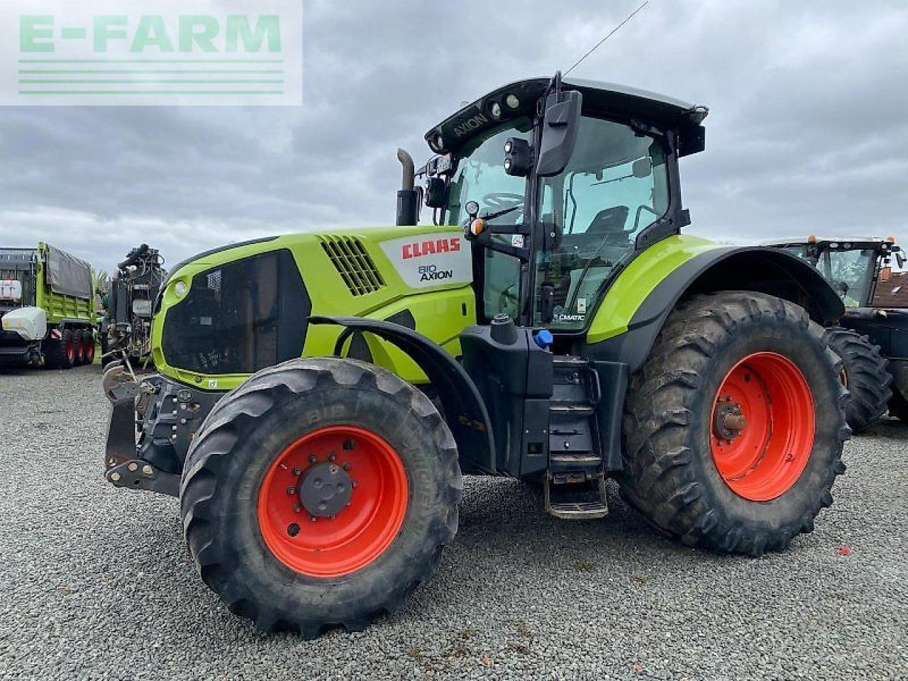 CLAAS axion 810 - Farm tractor: picture 4 CLAAS axion 810 - Farm tractor: picture 4