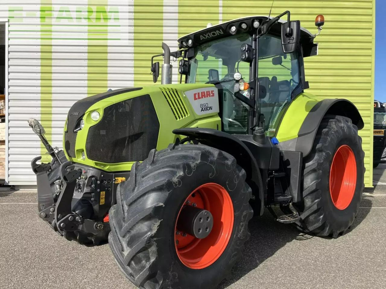CLAAS axion 850 cebis + gps - Farm tractor: picture 1 CLAAS axion 850 cebis + gps - Farm tractor: picture 1