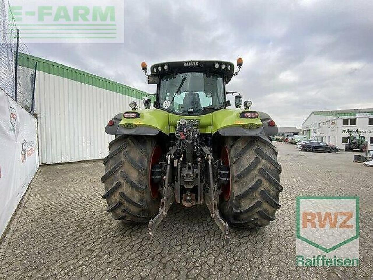 CLAAS axion 870 cmatic CMATIC - Farm tractor: picture 3 CLAAS axion 870 cmatic CMATIC - Farm tractor: picture 3
