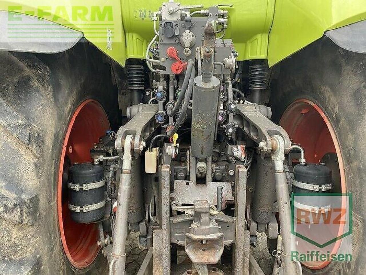 CLAAS axion 870 cmatic CMATIC - Farm tractor: picture 4 CLAAS axion 870 cmatic CMATIC - Farm tractor: picture 4
