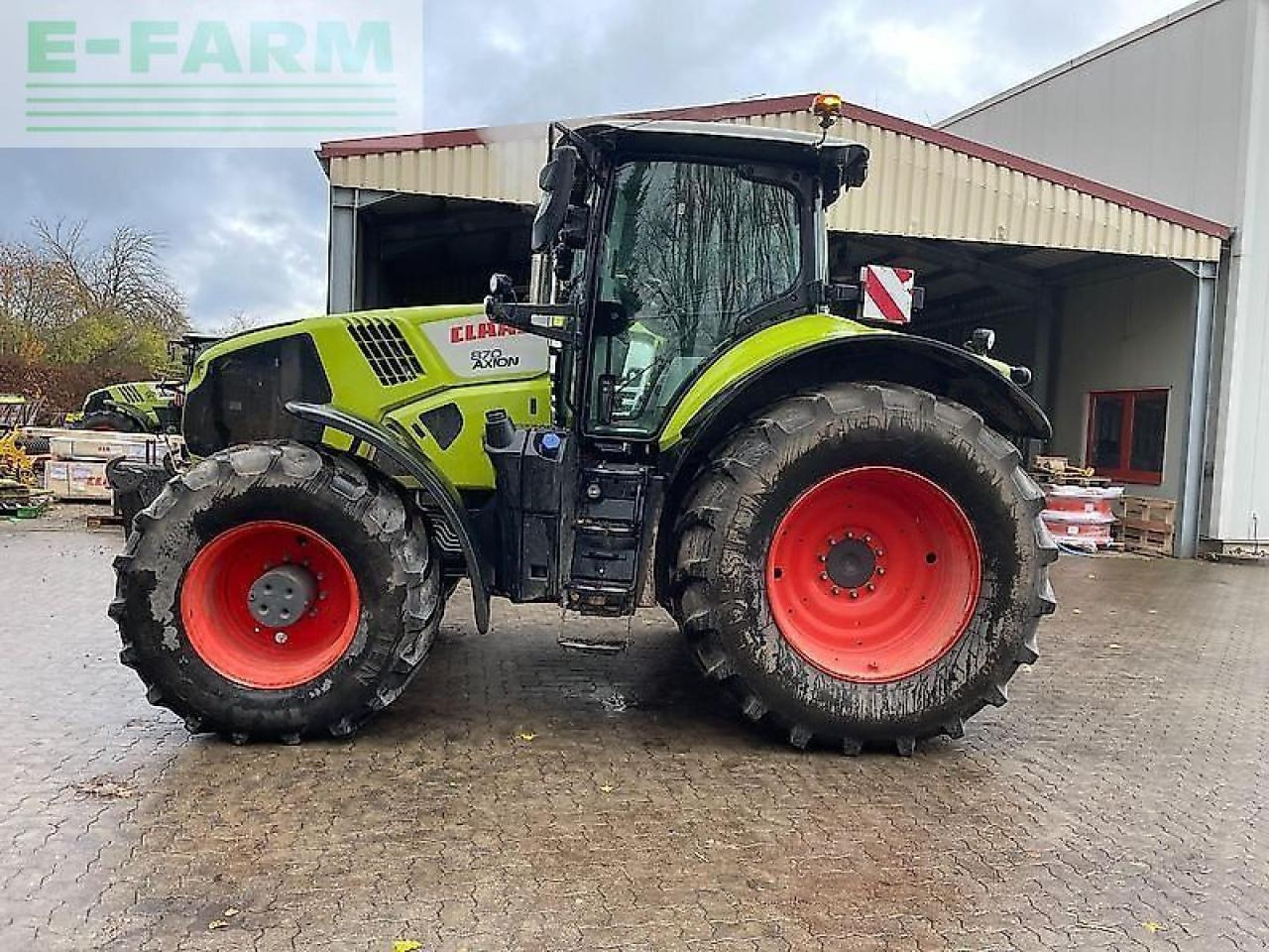 CLAAS axion 870 cmatic cebis CMATIC CEBIS - Farm tractor: picture 5 CLAAS axion 870 cmatic cebis CMATIC CEBIS - Farm tractor: picture 5