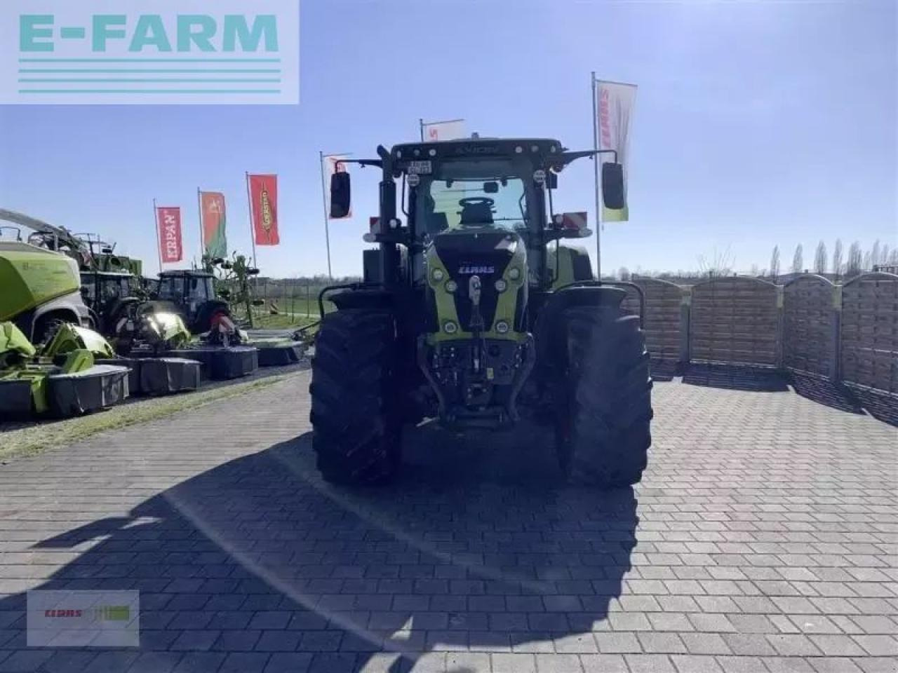 CLAAS axion 870 cmatic cebis CMATIC CEBIS - Farm tractor: picture 2 CLAAS axion 870 cmatic cebis CMATIC CEBIS - Farm tractor: picture 2