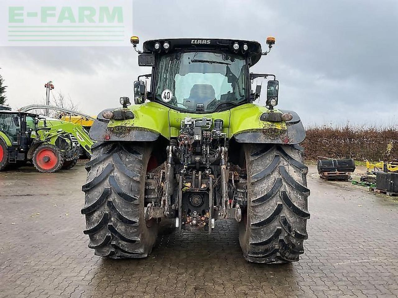 CLAAS axion 870 cmatic cebis CMATIC CEBIS - Farm tractor: picture 3 CLAAS axion 870 cmatic cebis CMATIC CEBIS - Farm tractor: picture 3
