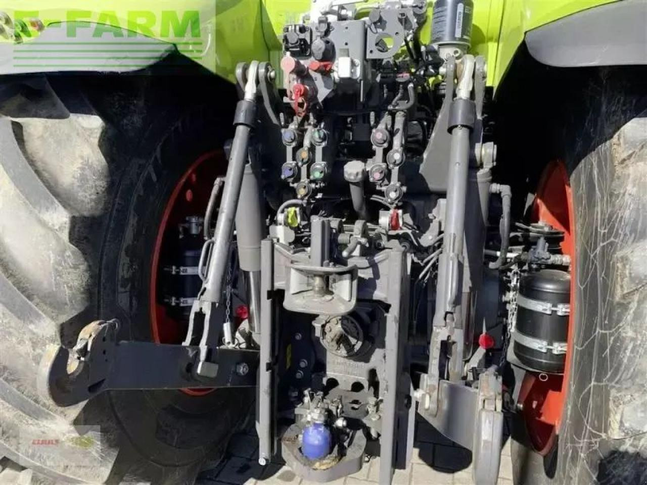 CLAAS axion 870 cmatic cebis CMATIC CEBIS - Farm tractor: picture 5 CLAAS axion 870 cmatic cebis CMATIC CEBIS - Farm tractor: picture 5