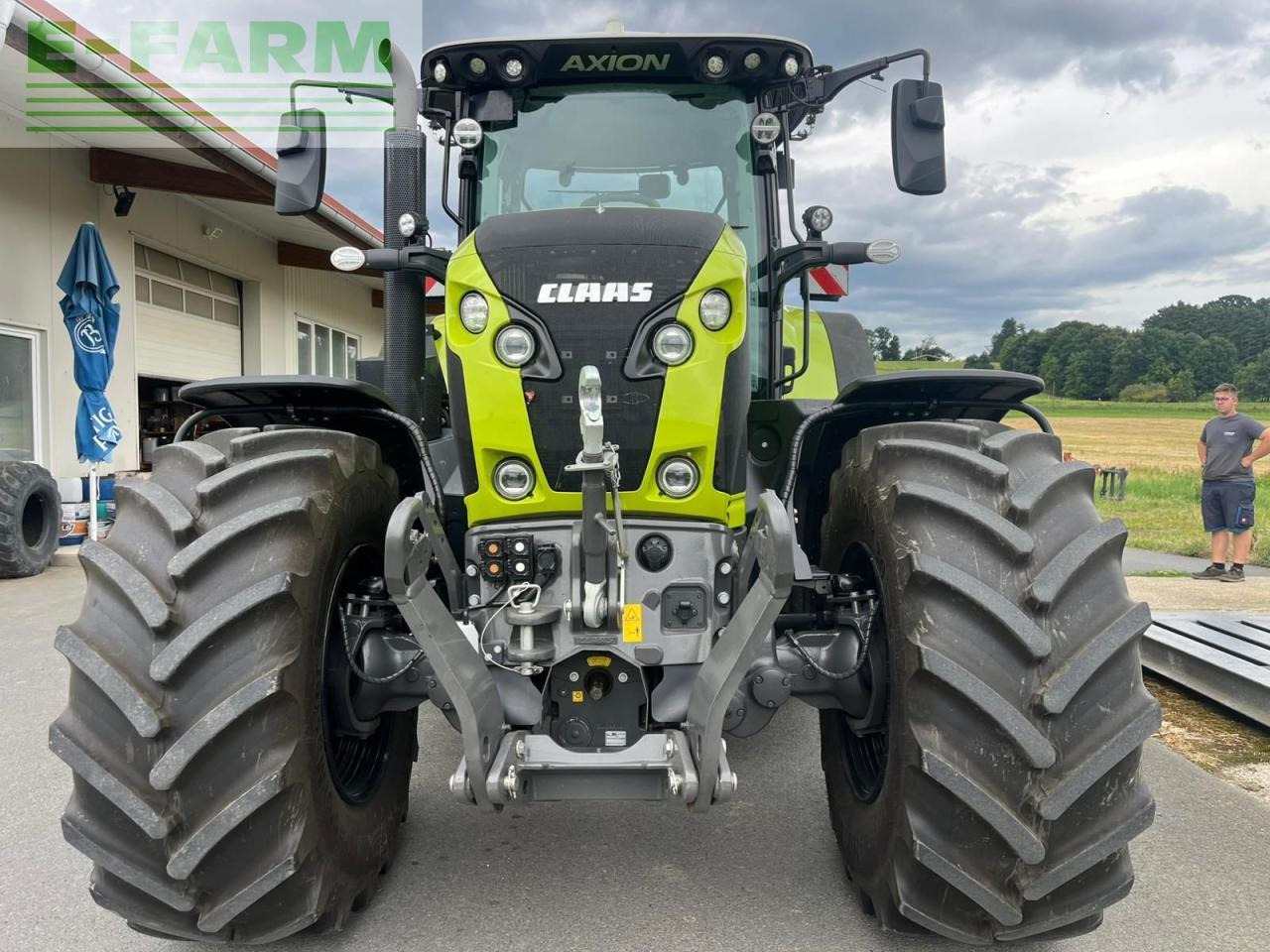CLAAS axion 870 cmatic cebis CMATIC CEBIS - Farm tractor: picture 2 CLAAS axion 870 cmatic cebis CMATIC CEBIS - Farm tractor: picture 2