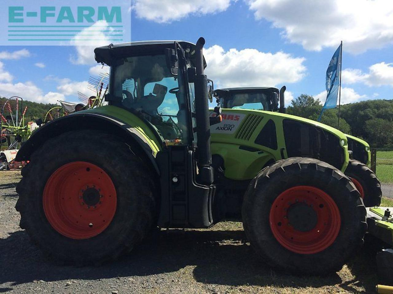 CLAAS axion 930 c-matic - Farm tractor: picture 4 CLAAS axion 930 c-matic - Farm tractor: picture 4