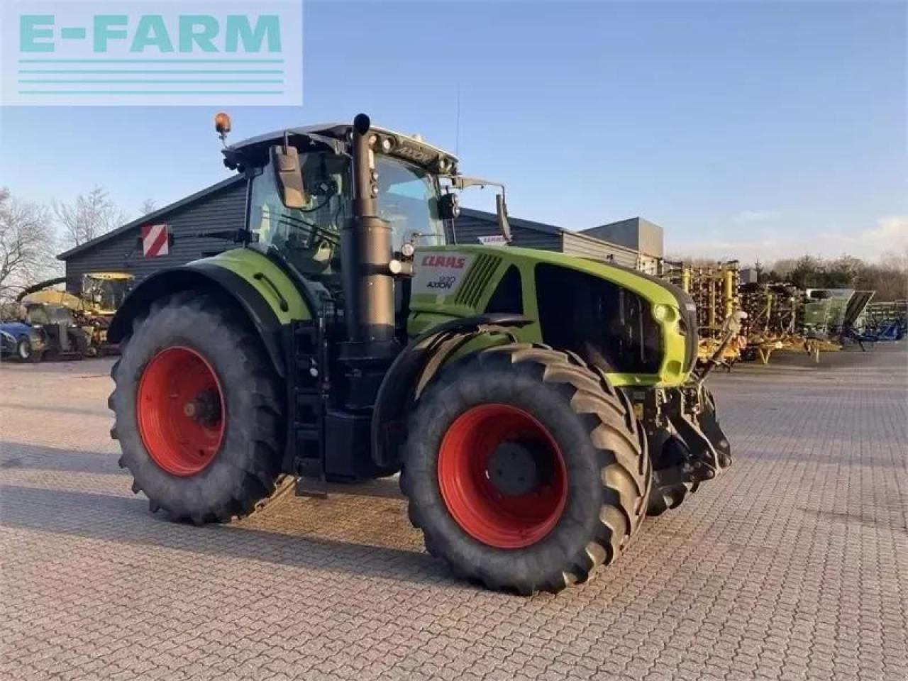 CLAAS axion 930 cmatic cebis CMATIC CEBIS - Farm tractor: picture 1 CLAAS axion 930 cmatic cebis CMATIC CEBIS - Farm tractor: picture 1
