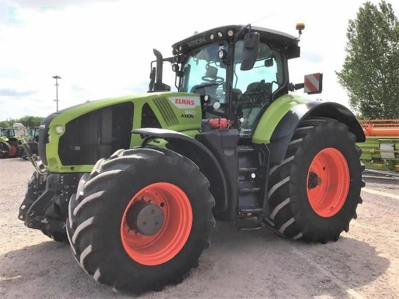CLAAS axion 960 cebis - Farm tractor: picture 2 CLAAS axion 960 cebis - Farm tractor: picture 2