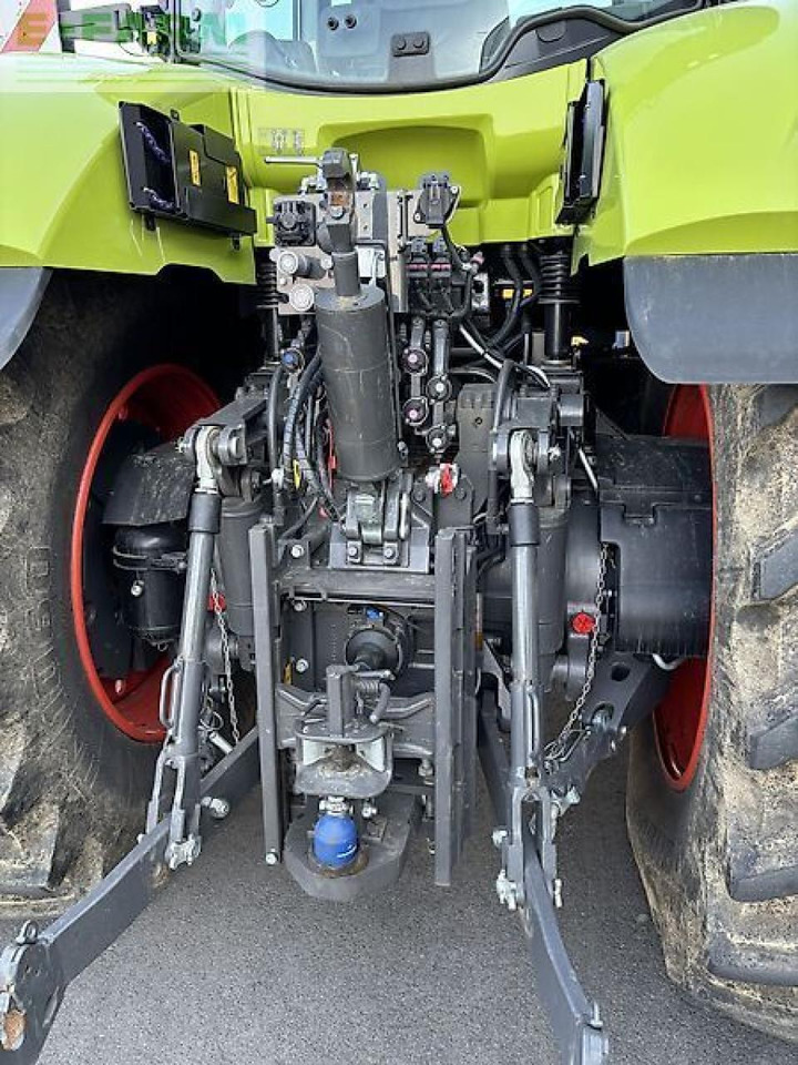CLAAS axion 960 cebis (stage v) - Farm tractor: picture 5 CLAAS axion 960 cebis (stage v) - Farm tractor: picture 5