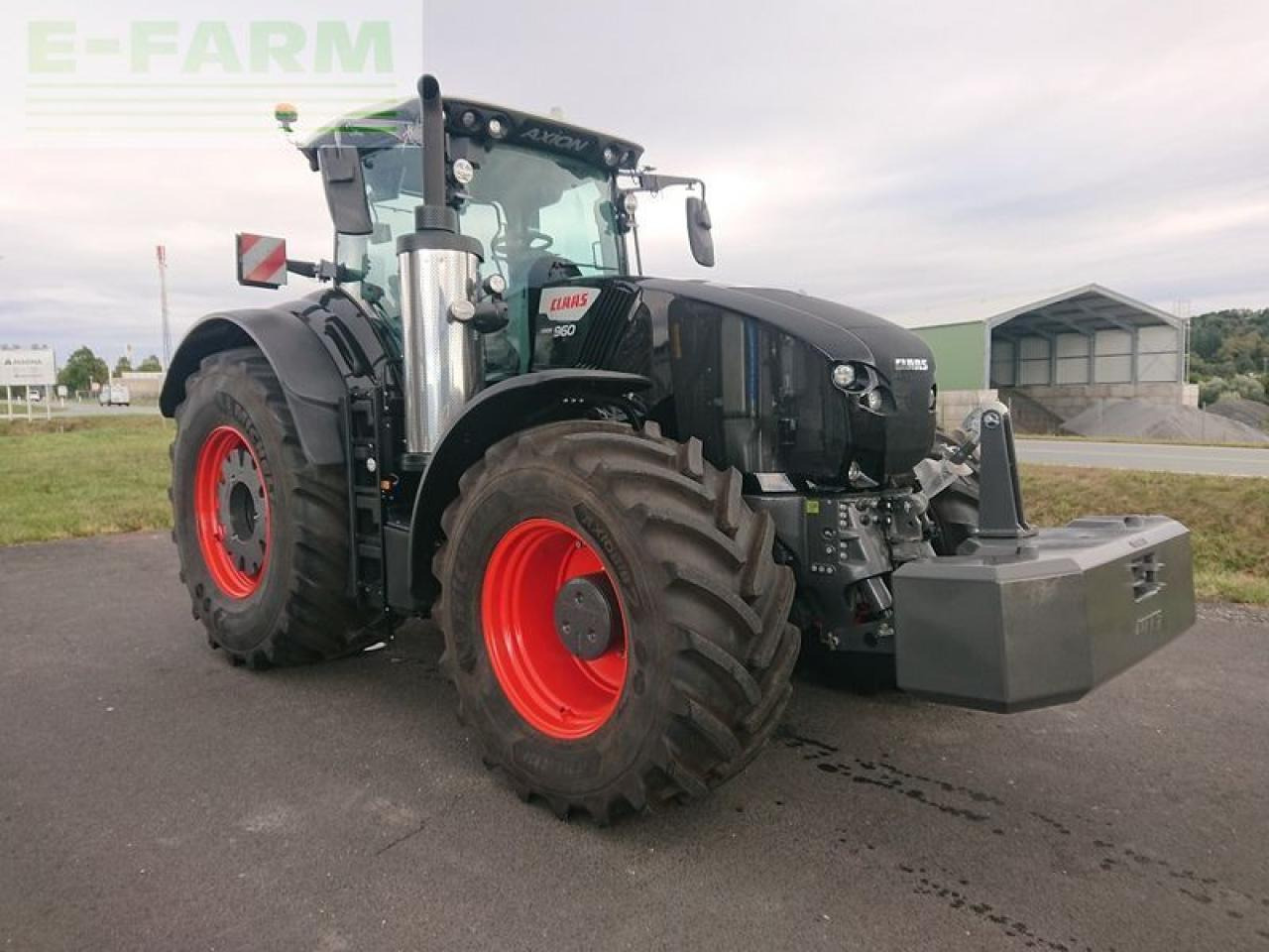 CLAAS axion 960 cebis (stage v) - Farm tractor: picture 2 CLAAS axion 960 cebis (stage v) - Farm tractor: picture 2