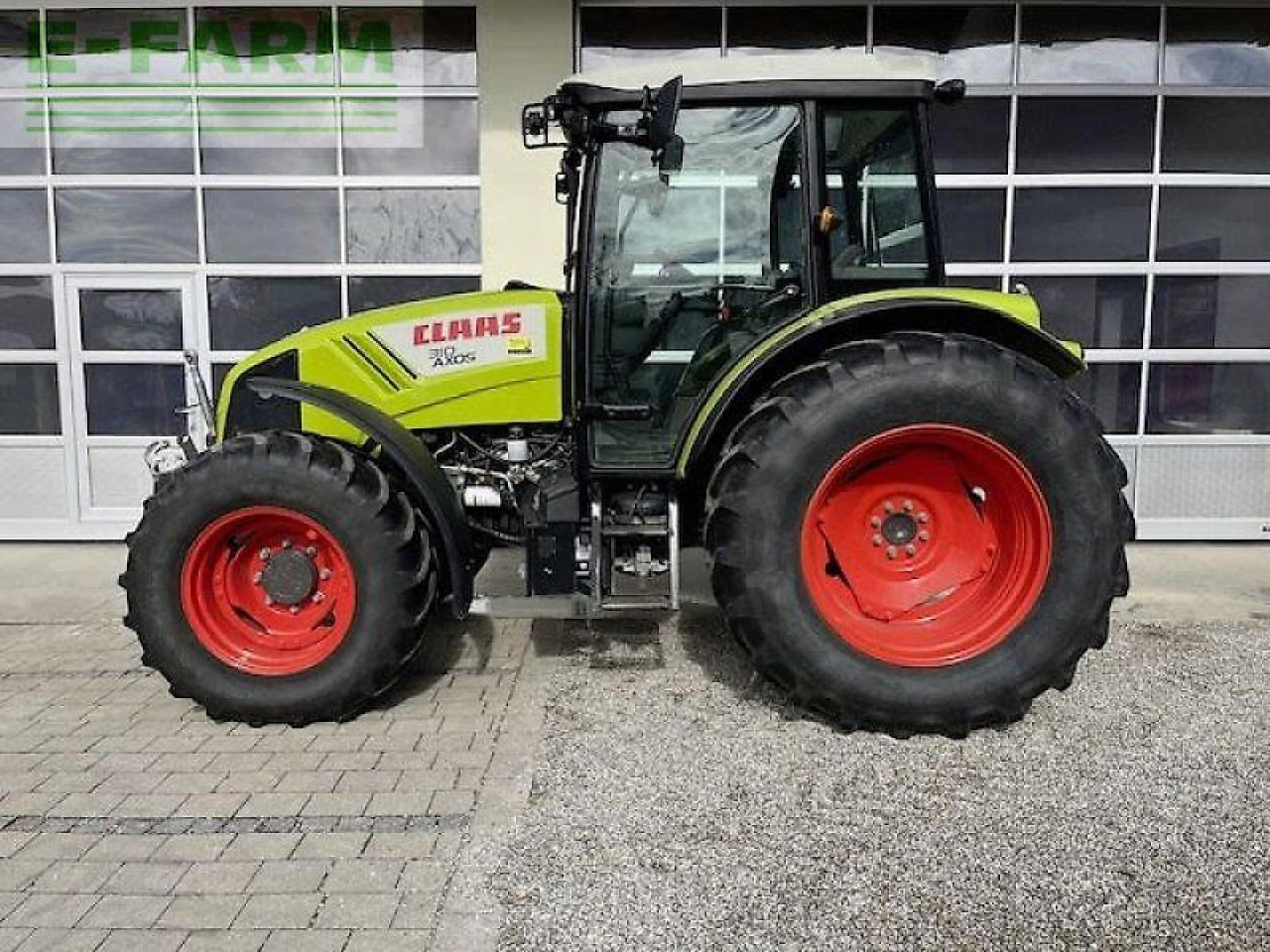 CLAAS axos 310 c C - Farm tractor: picture 1 CLAAS axos 310 c C - Farm tractor: picture 1