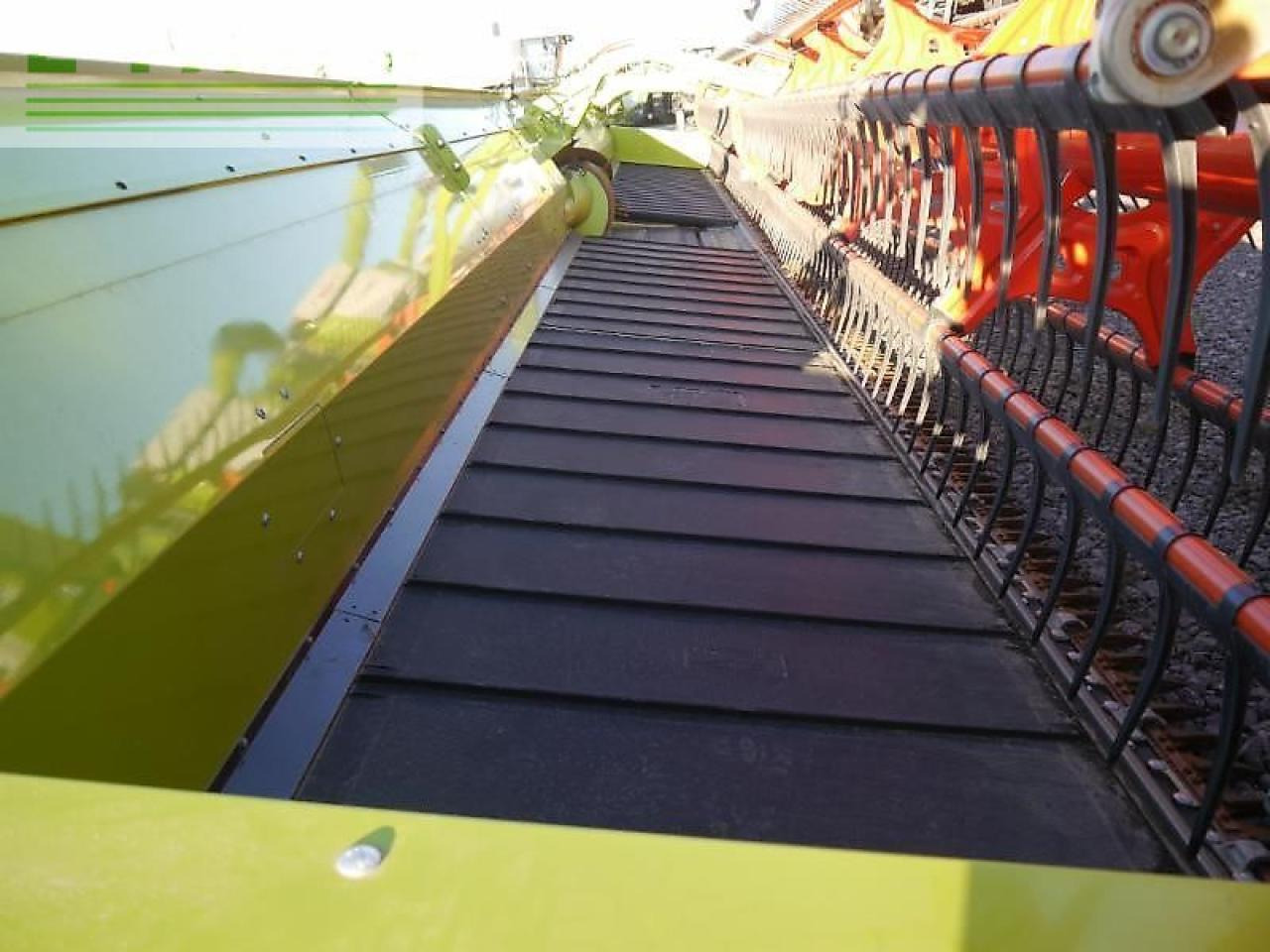 CLAAS convio 1380 - Combine header: picture 5 CLAAS convio 1380 - Combine header: picture 5