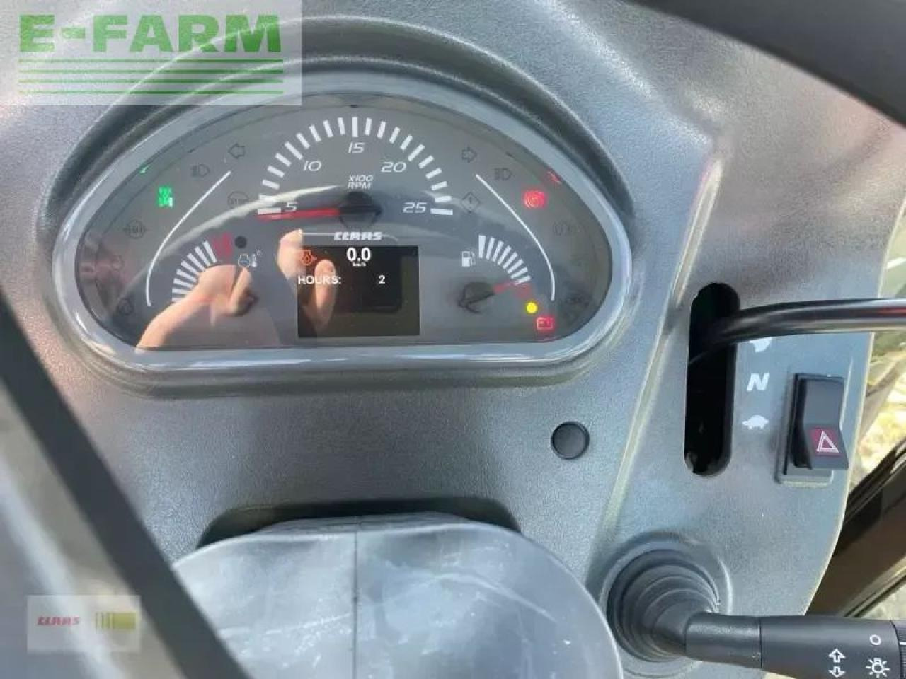 CLAAS elios 210 - Farm tractor: picture 4 CLAAS elios 210 - Farm tractor: picture 4