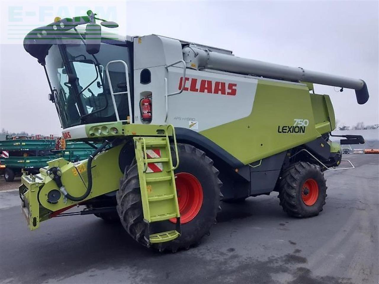 CLAAS gebr. mähdrescher lexion 750 - Combine harvester: picture 1 CLAAS gebr. mähdrescher lexion 750 - Combine harvester: picture 1