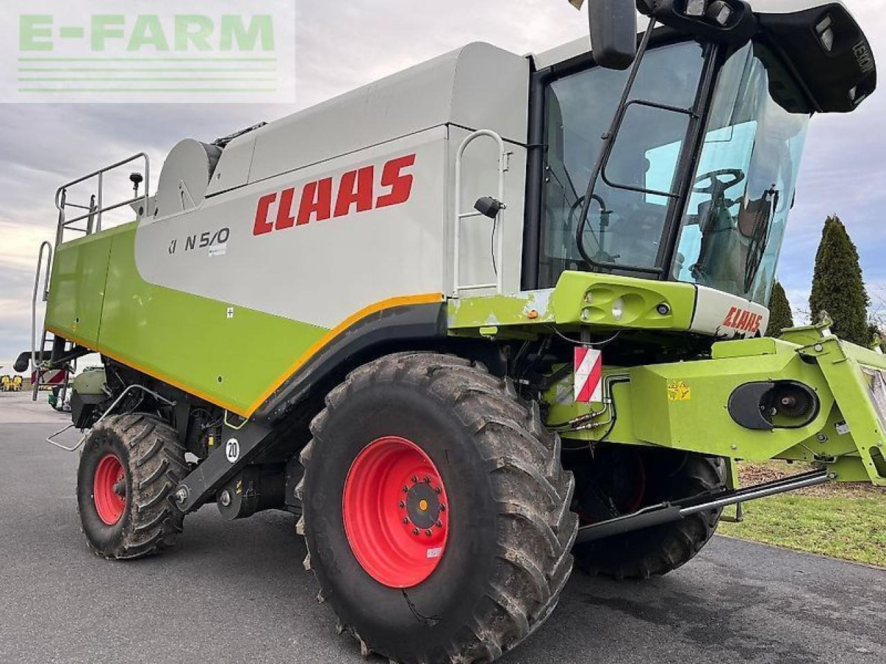 CLAAS lexion 570 - Combine harvester: picture 2 CLAAS lexion 570 - Combine harvester: picture 2