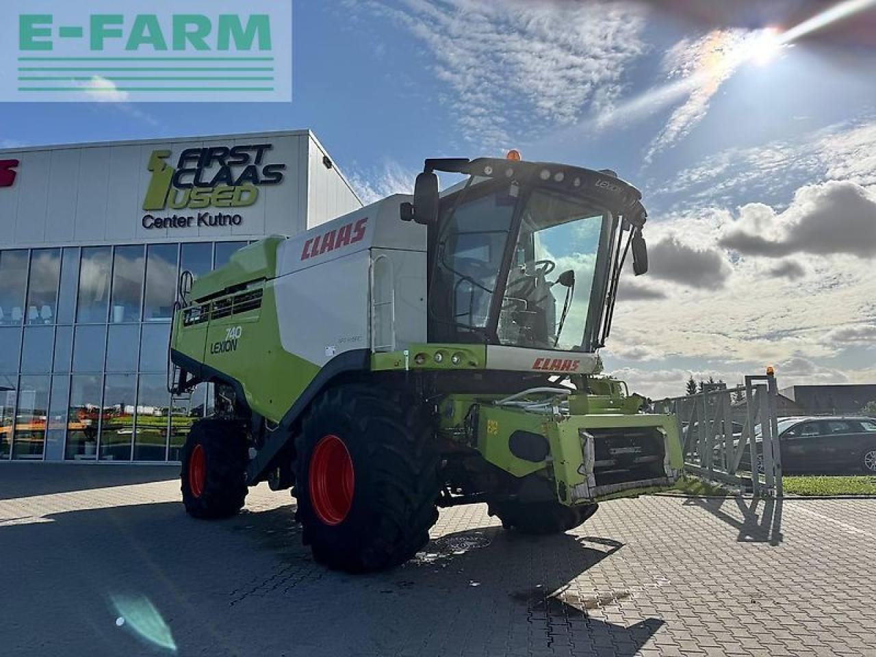 CLAAS lexion 740 - Combine harvester: picture 1 CLAAS lexion 740 - Combine harvester: picture 1