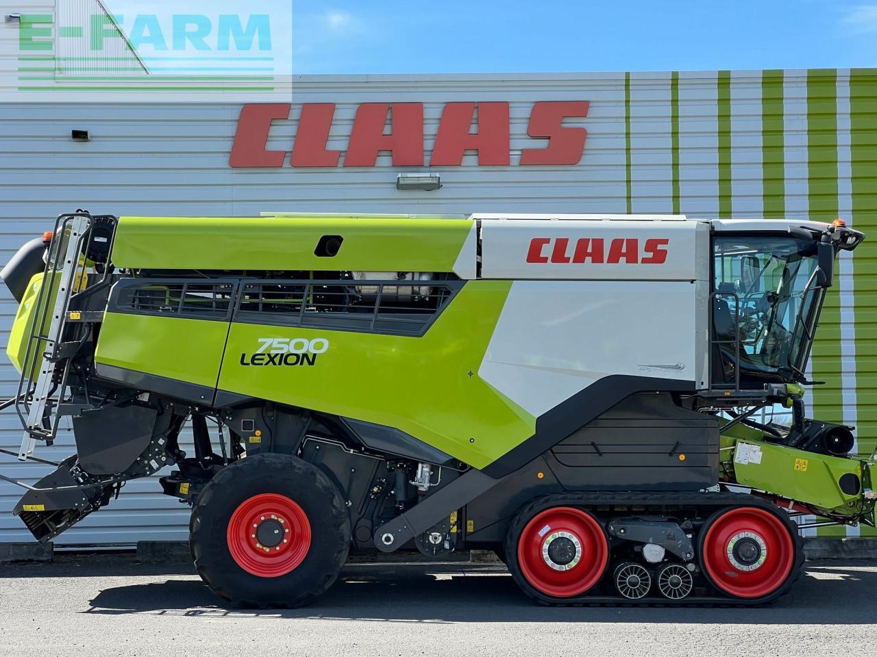CLAAS lexion 7500 tt - Combine harvester: picture 2 CLAAS lexion 7500 tt - Combine harvester: picture 2