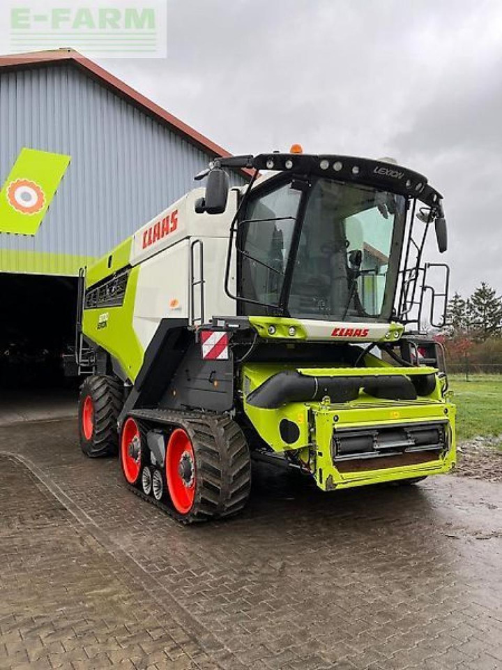 CLAAS lexion 8700 tt - Combine harvester: picture 3 CLAAS lexion 8700 tt - Combine harvester: picture 3