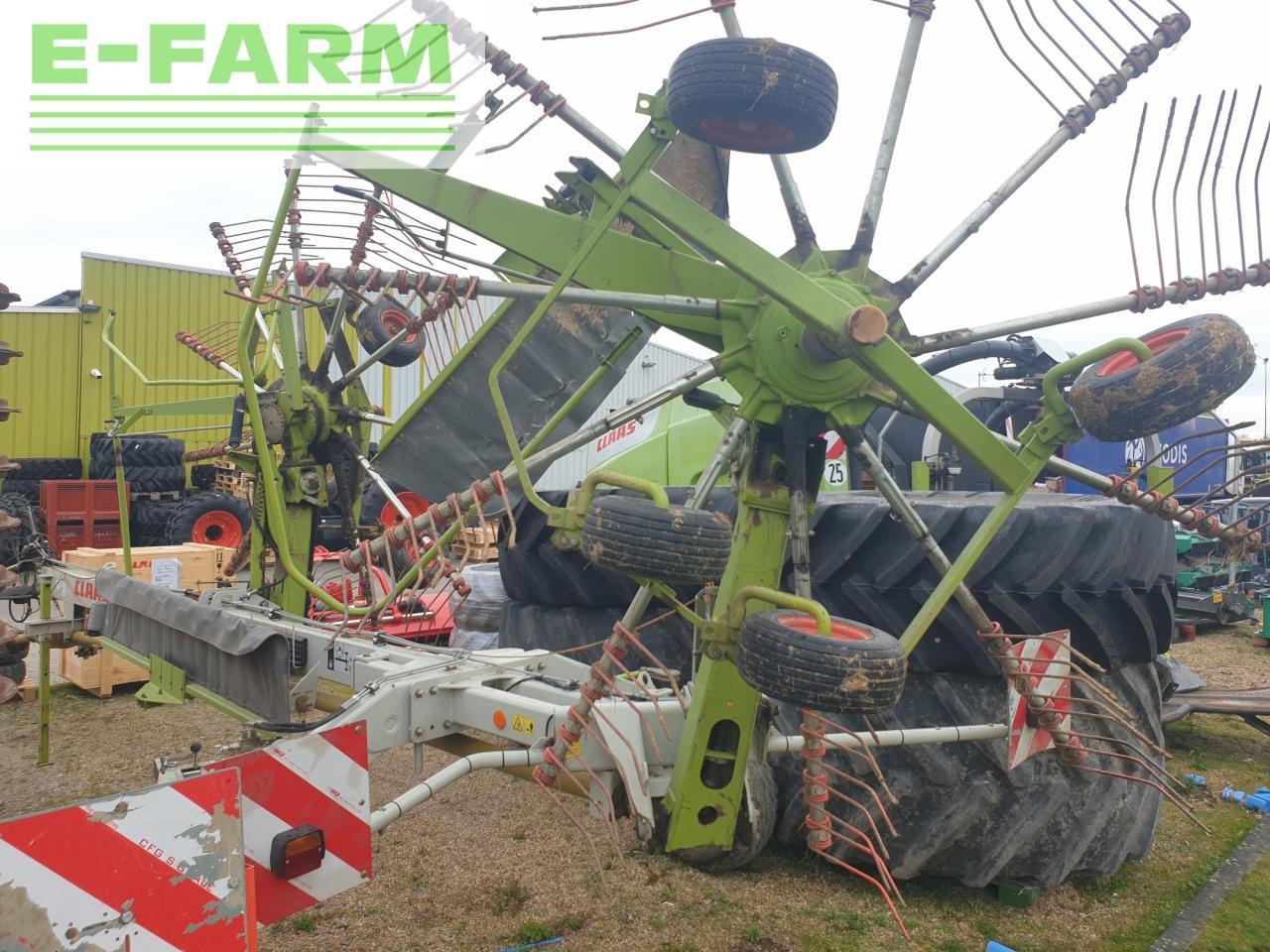 CLAAS liner 1250 profil - Tedder/ Rake: picture 4 CLAAS liner 1250 profil - Tedder/ Rake: picture 4