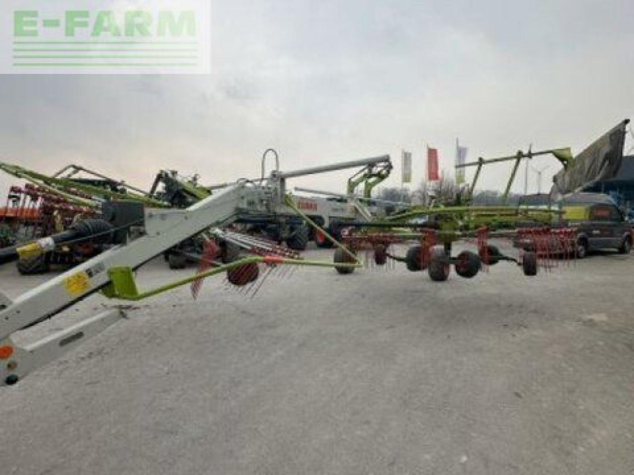 CLAAS liner 1750 - Tedder/ Rake: picture 2 CLAAS liner 1750 - Tedder/ Rake: picture 2