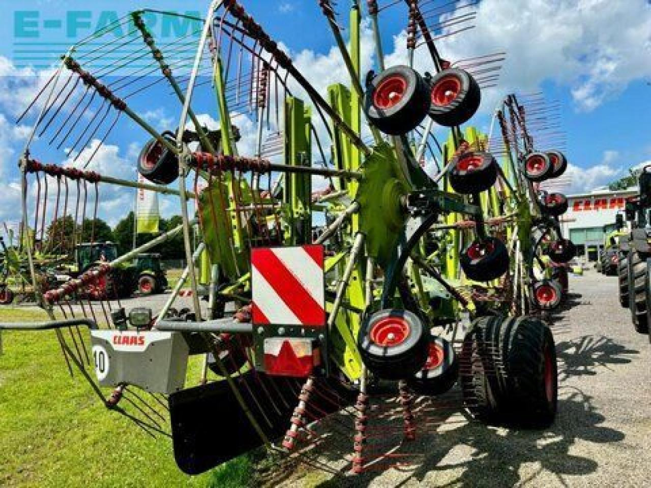 Tedder/ Rake CLAAS liner 4900 business: picture 6