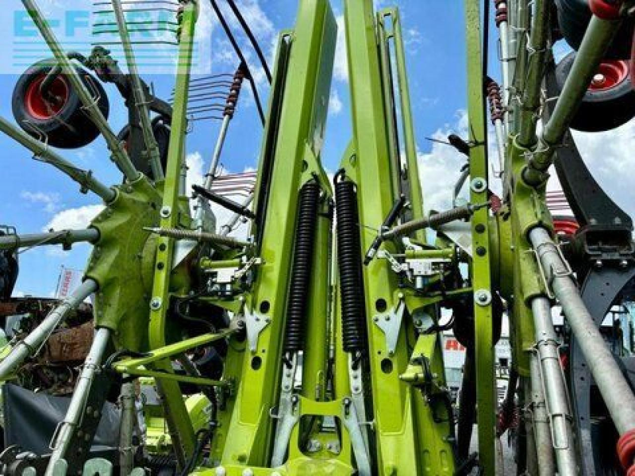 Tedder/ Rake CLAAS liner 4900 business: picture 8
