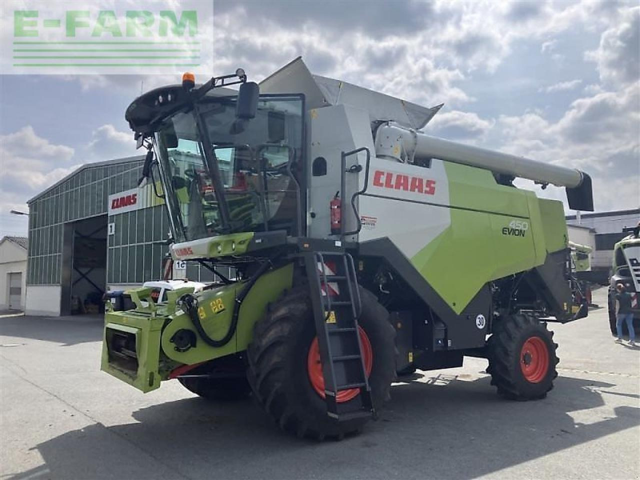 CLAAS mähdrescher evion 450 - Combine harvester: picture 1 CLAAS mähdrescher evion 450 - Combine harvester: picture 1