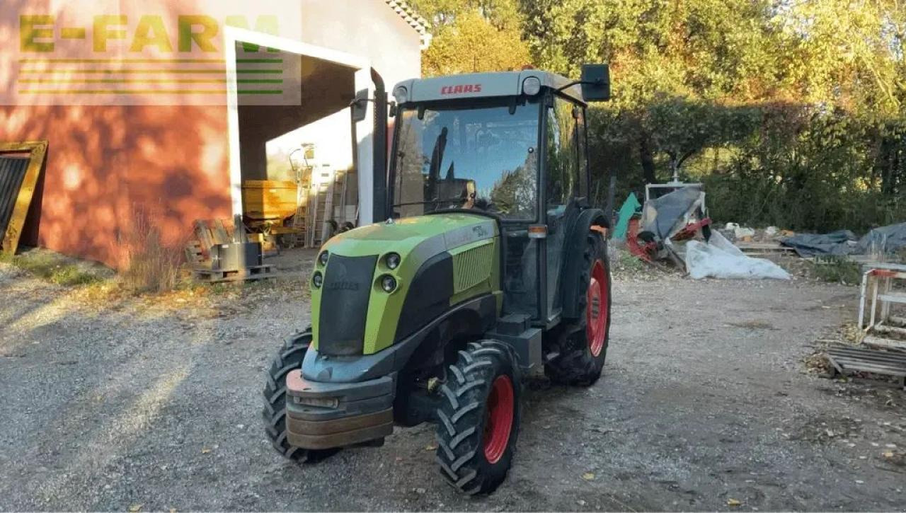 CLAAS nectis 247 vl 4 rm VL - Farm tractor: picture 1 CLAAS nectis 247 vl 4 rm VL - Farm tractor: picture 1